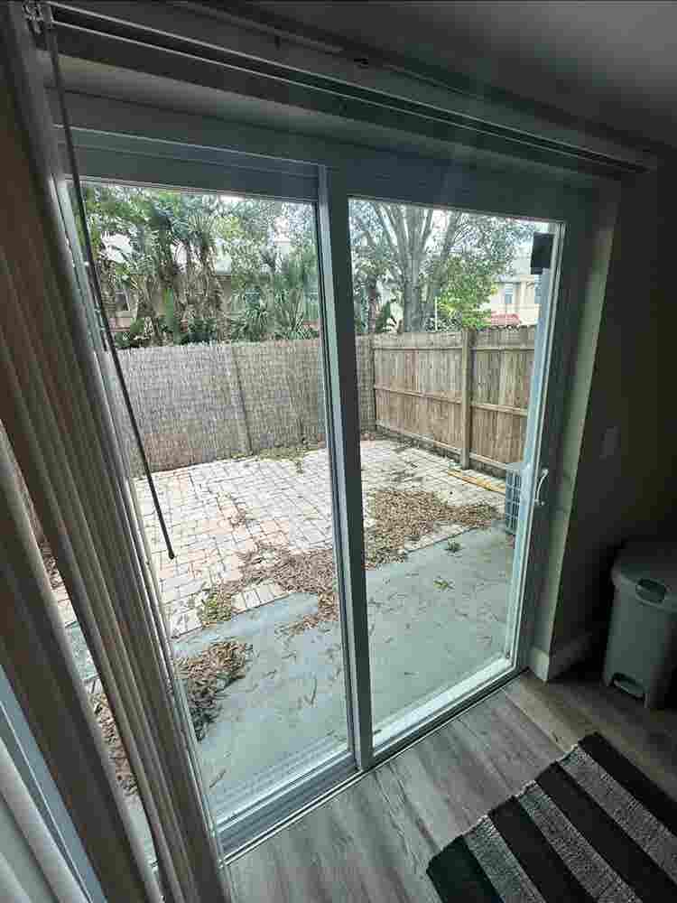 URGENT SUBLEASE
