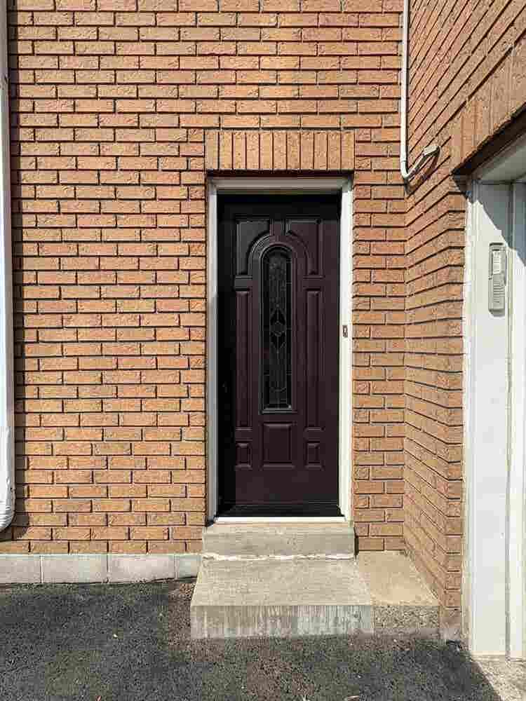 Studio Basement Apartment