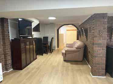 Studio Basement Apartment