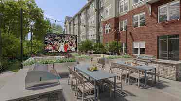 Storrs, CT lease takeover (female)