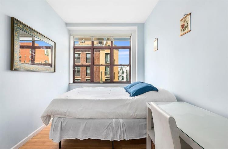 Furnished bath in Harlem