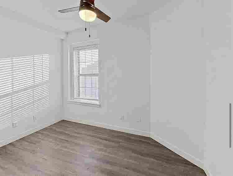 APARTMENT IN NEED OF SUBLEASE!!