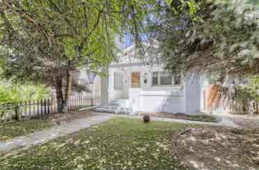 House in wash parkk