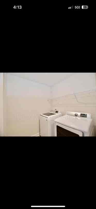Room for Rent asap!