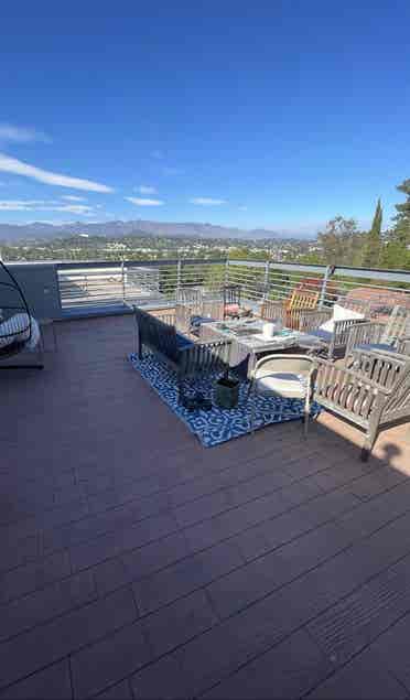 Room Available in Silver Lake ☀️