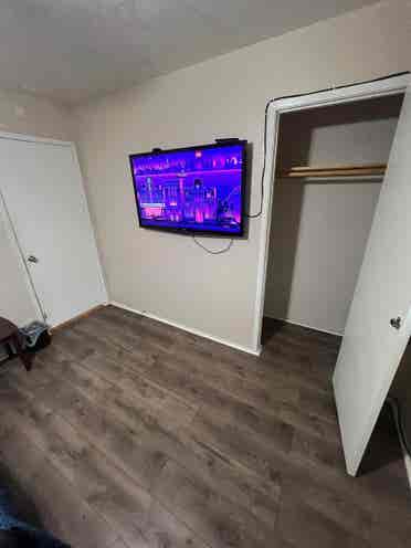 Private Room in a  house.