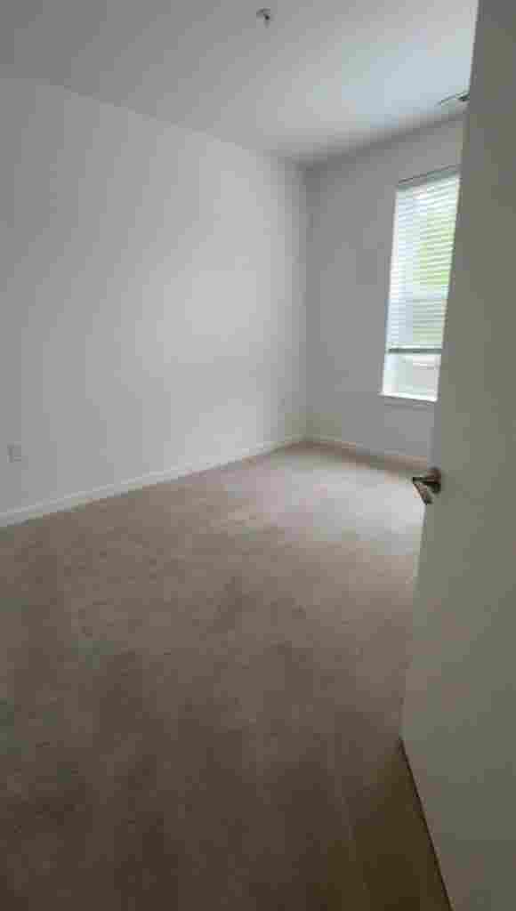 Looking for a 3rd roommate