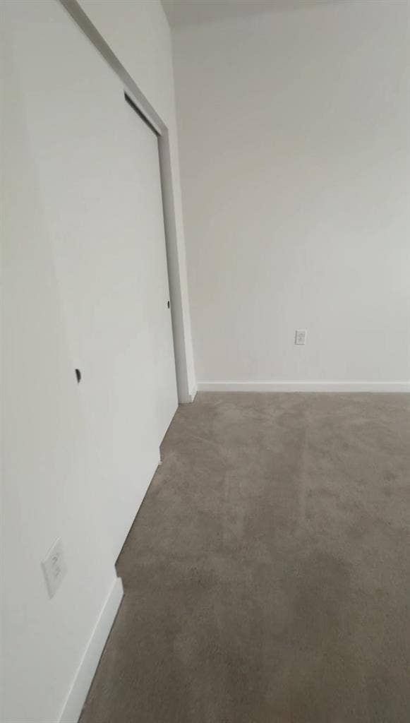 Looking for a 3rd roommate