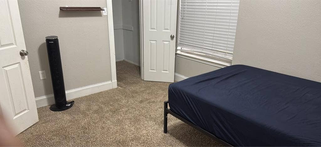 Room to rent