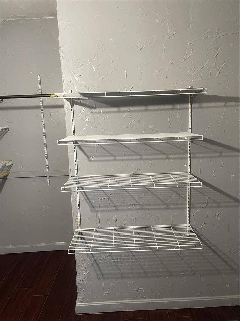 Room available for rent