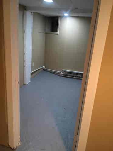 wk Room available near J Square