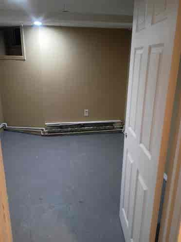 wk Room available near J Square