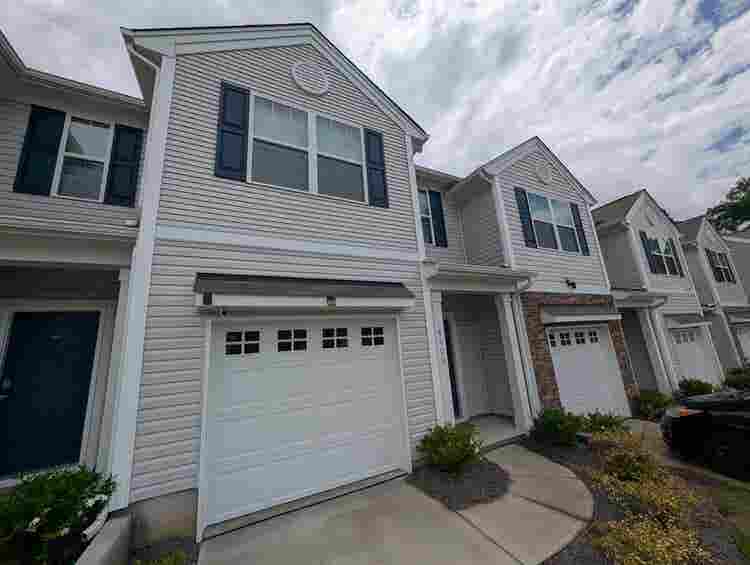 3 BR in Charlotte