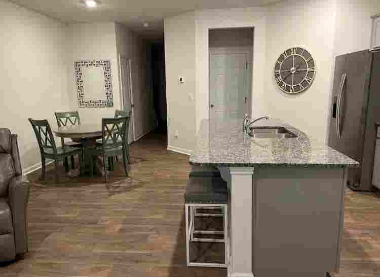 3 BR in Charlotte