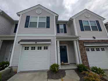 3 BR in Charlotte