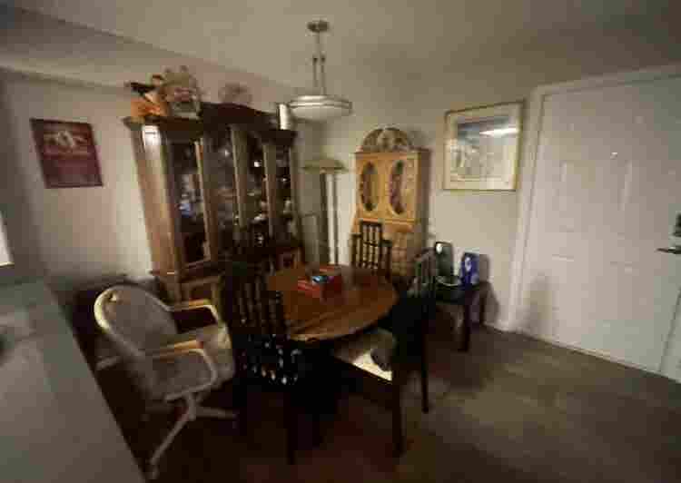 Looking for Roommate Late Sept-Oct