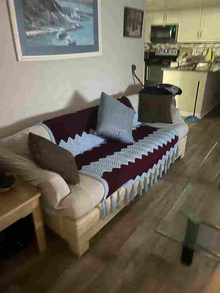 Looking for Roommate Late Sept-Oct