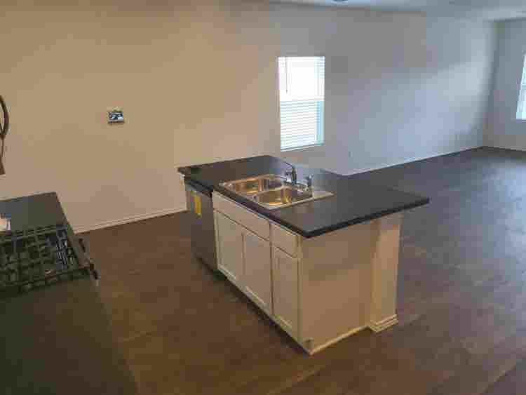 3 BR in Kyle