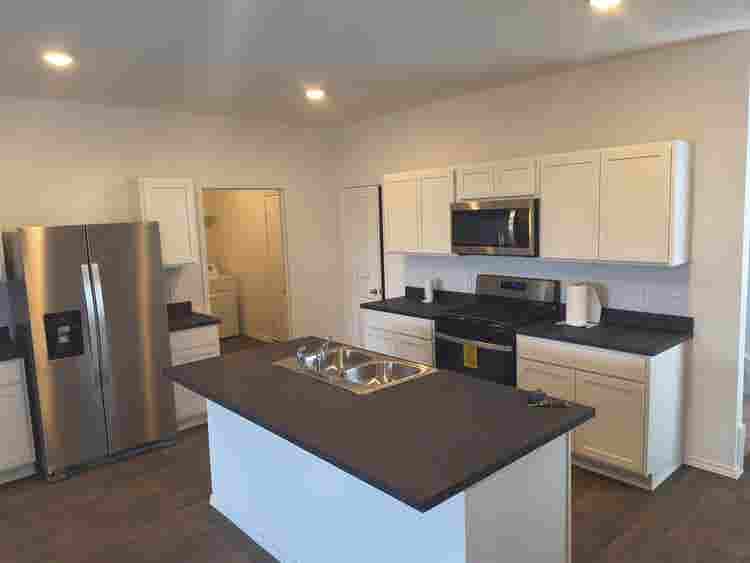3 BR in Kyle