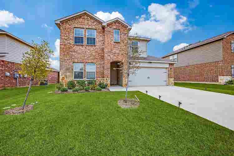4 BR in Dallas