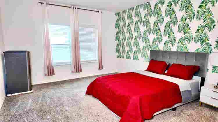 4 BR in Dallas