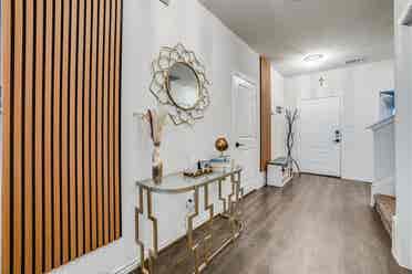 4 BR in Dallas