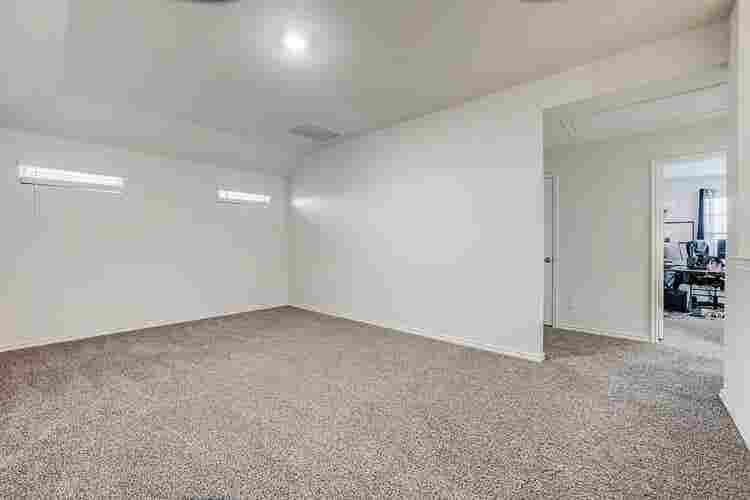 4 BR in Dallas