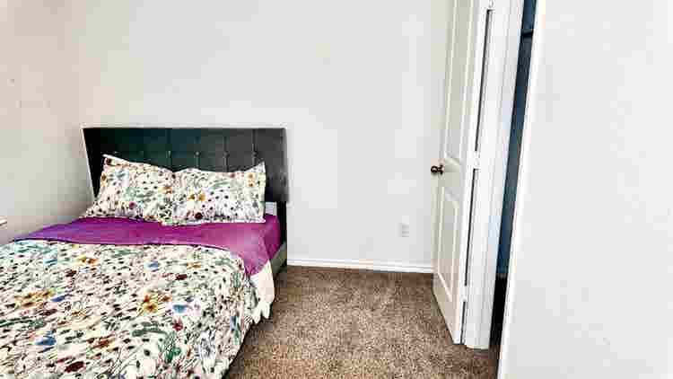 4 BR in Dallas