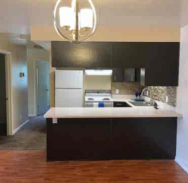 3 beds
2 baths
 sqft.