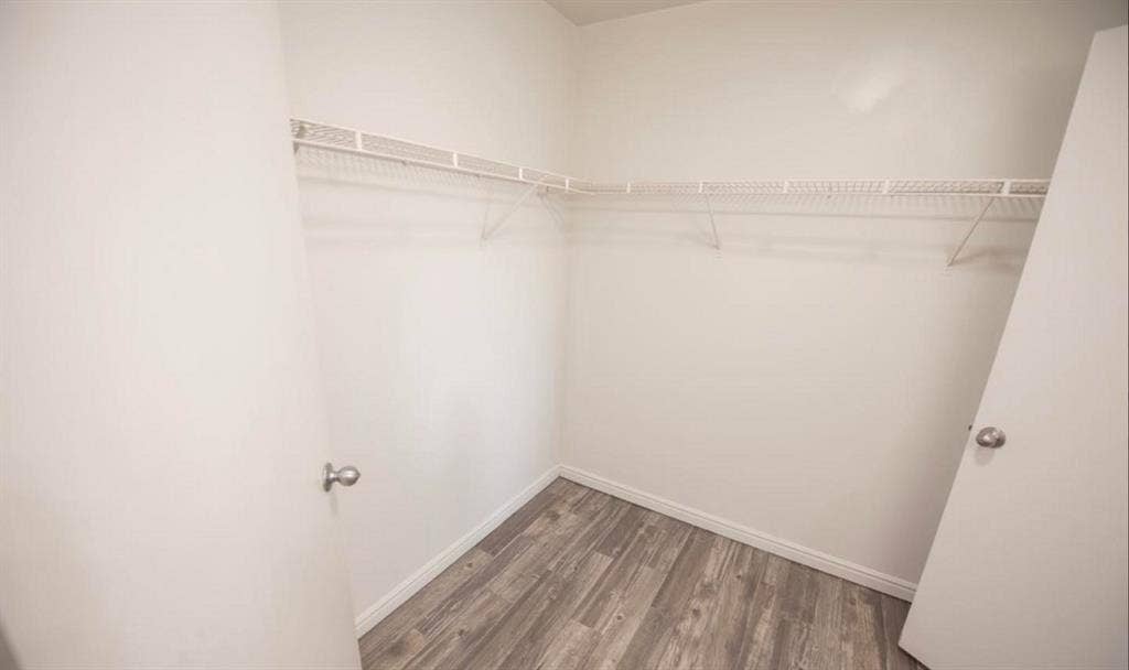 3 beds
2 baths
 sqft.