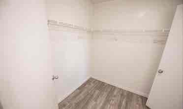 3 beds
2 baths
 sqft.