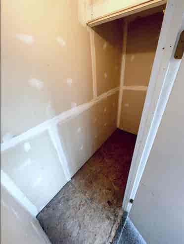 3 beds
2 baths
 sqft.