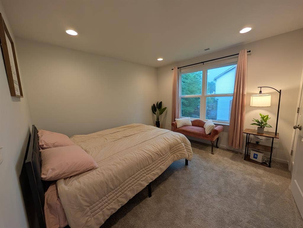 3 BR in Charlotte