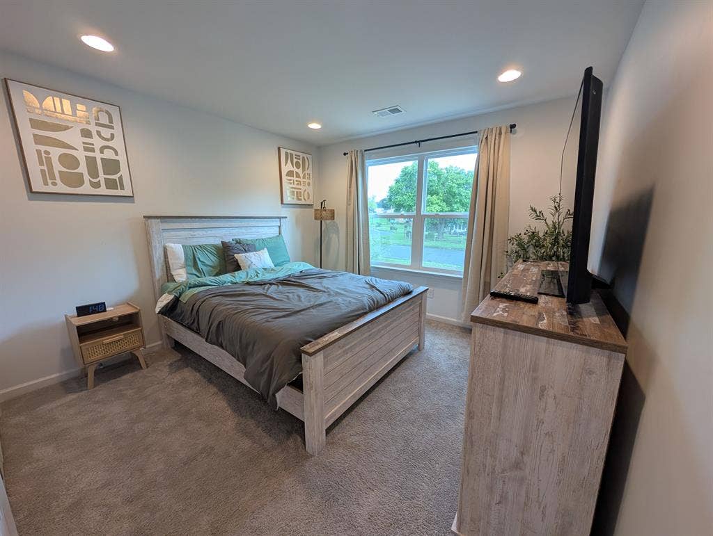 3 BR in Charlotte
