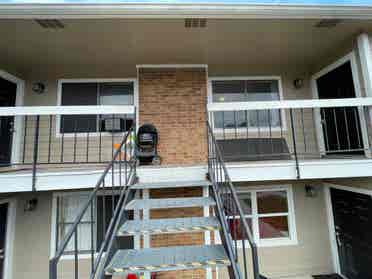 2 BR in Austin