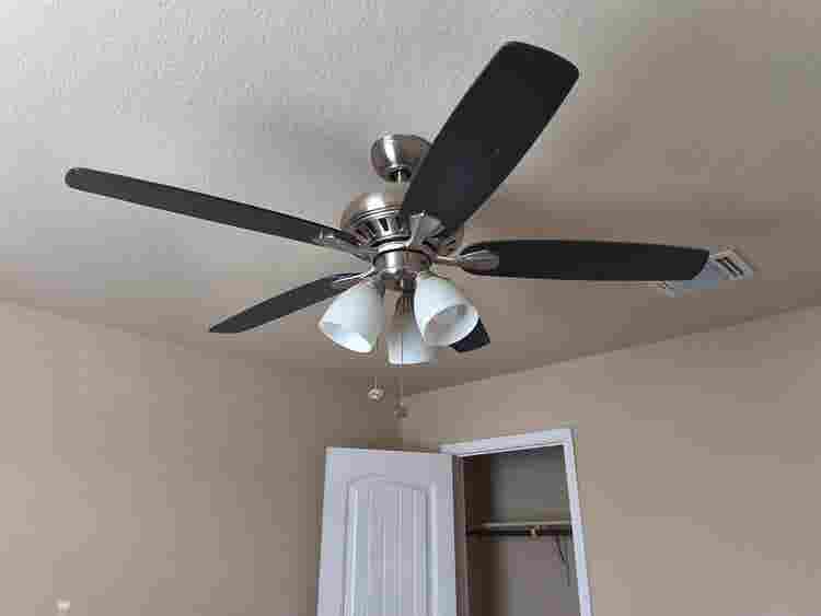 4 BR in Manor