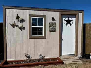 4 BR in Manor