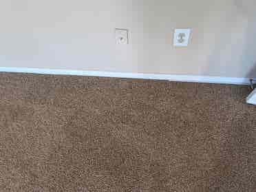 4 BR in Manor