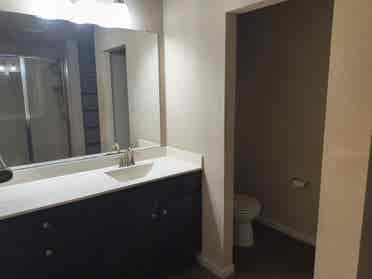 4 BR in Manor
