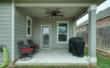 3 BR in Hutto