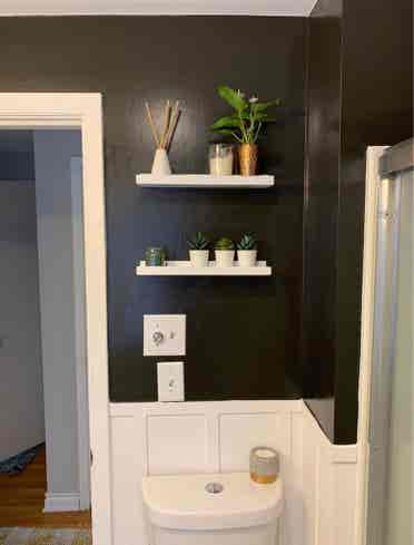 ROOM FOR RENT - FEMALE ONLY