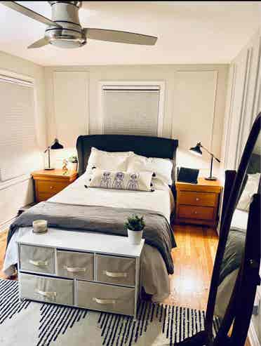 ROOM FOR RENT - FEMALE ONLY