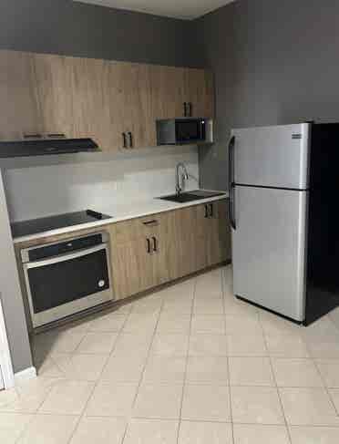 Newly Renovated 3 Bedroom 1 Bath 