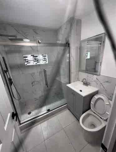 Newly Renovated 3 Bedroom 1 Bath 
