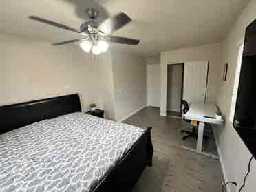 FURNISHED ROOM AVAILABLE NOW‼️
