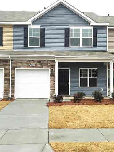 2 BR in Charlotte