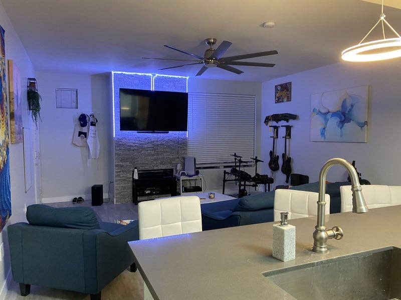 Master Bedroom w/ Private Bath