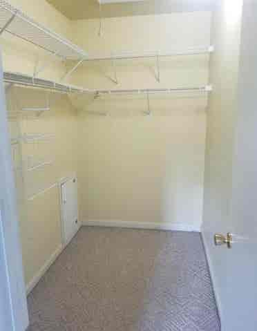 Seeking Female Roommate for Primary