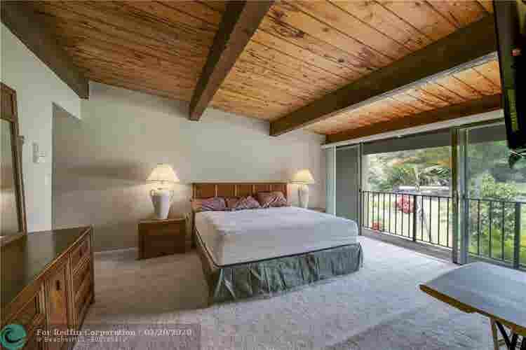 Huge Master Bedroom for Rent