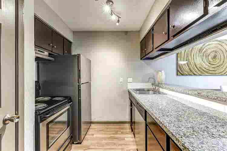 $ MOVE-IN SPECIAL!!!